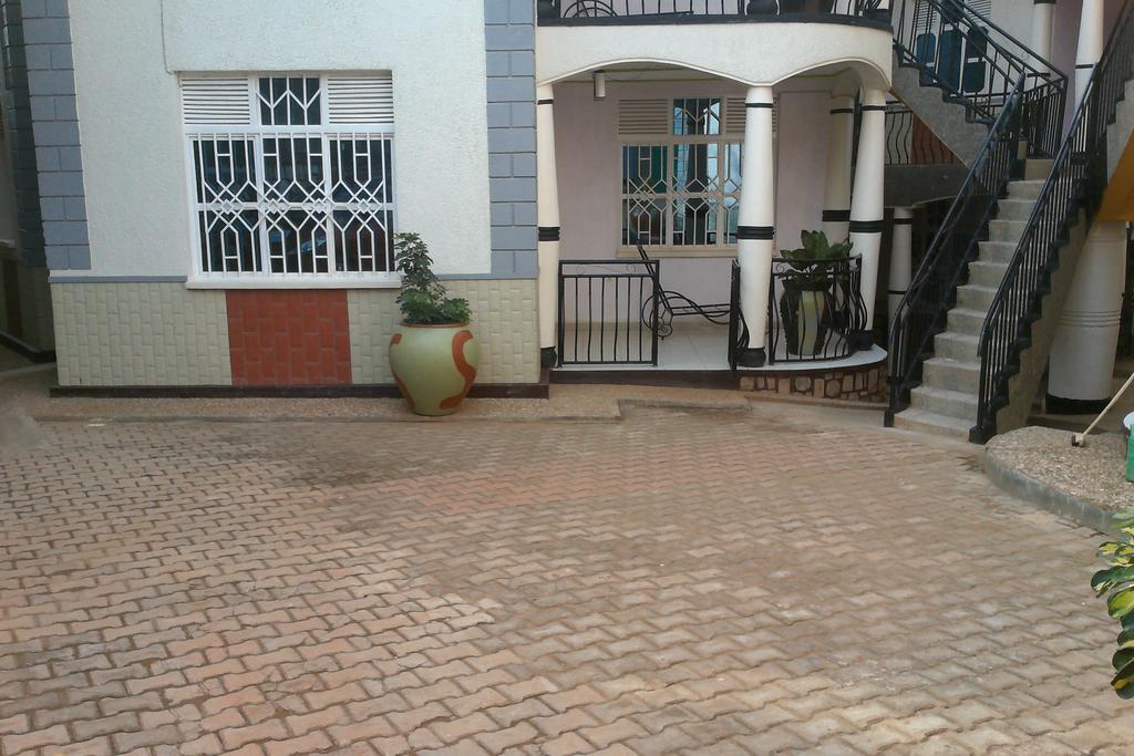 Radius Guest Flats Acomodação com café da manhã Kigali Quarto foto