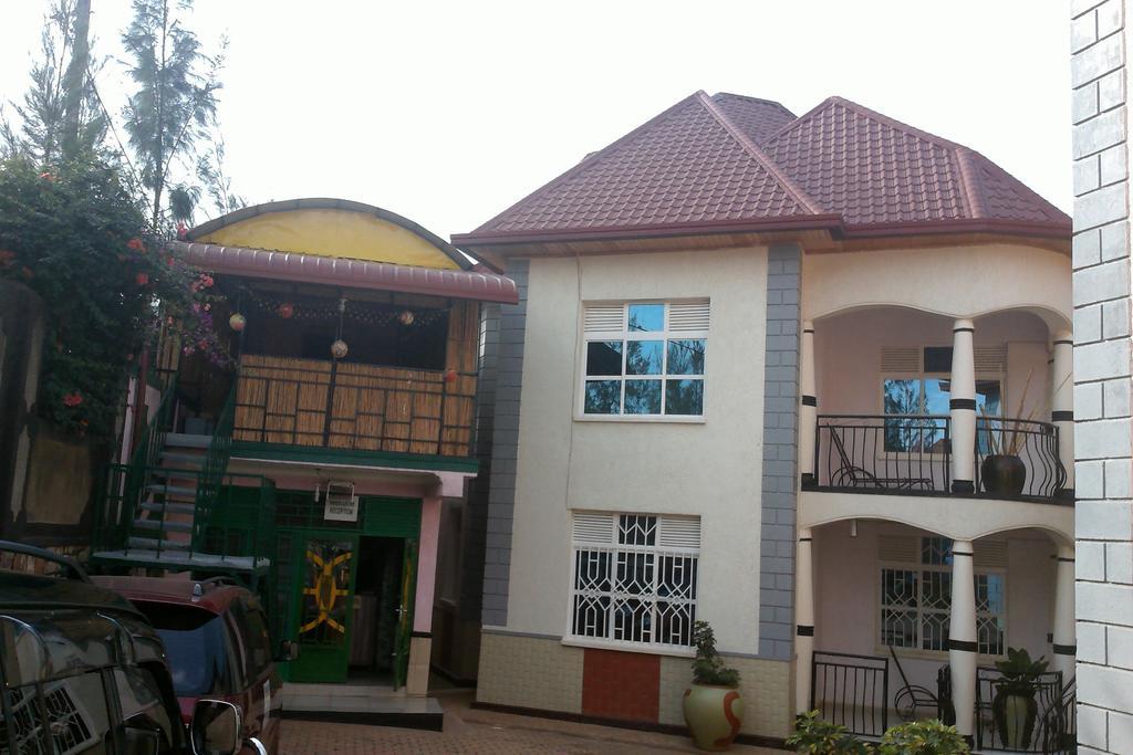 Radius Guest Flats Acomodação com café da manhã Kigali Quarto foto